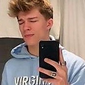 娱乐吃瓜三姐妹上线！轻松扒一扒她们的吃瓜变现秘籍🍿